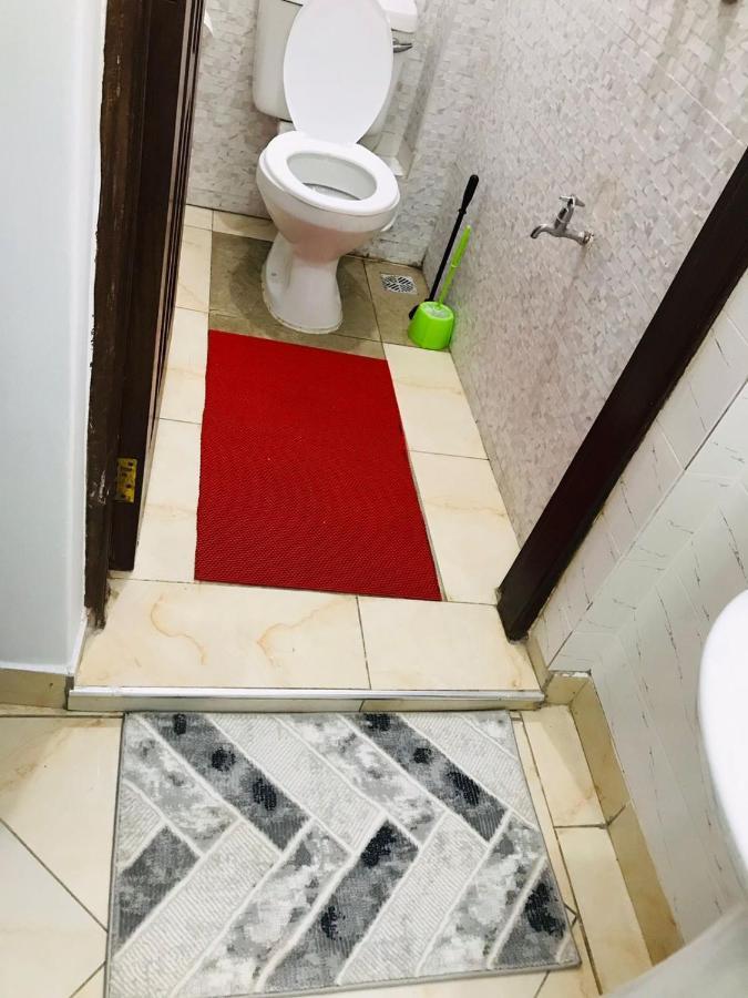 Lux Suites Bamburi Furnished Apartments Esterno foto