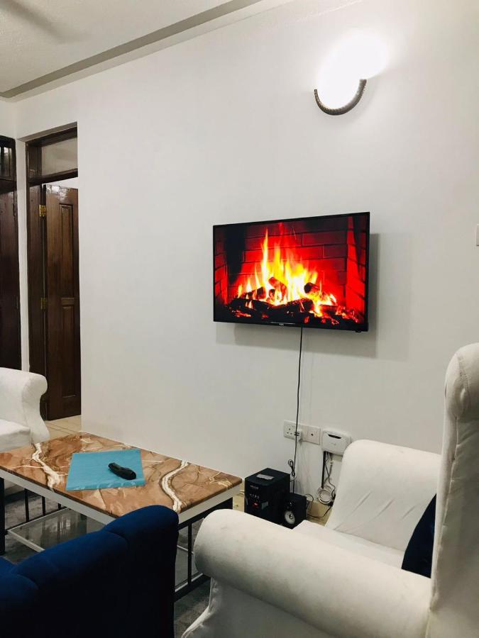 Lux Suites Bamburi Furnished Apartments Esterno foto